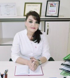 Terapevt Dr. Vəfa Əhmədova